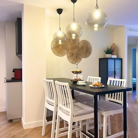 Lägenhet Ines Apartemento Flamante En *