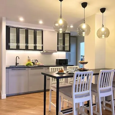 Ines Apartemento Flamante En Appartement Marbellac